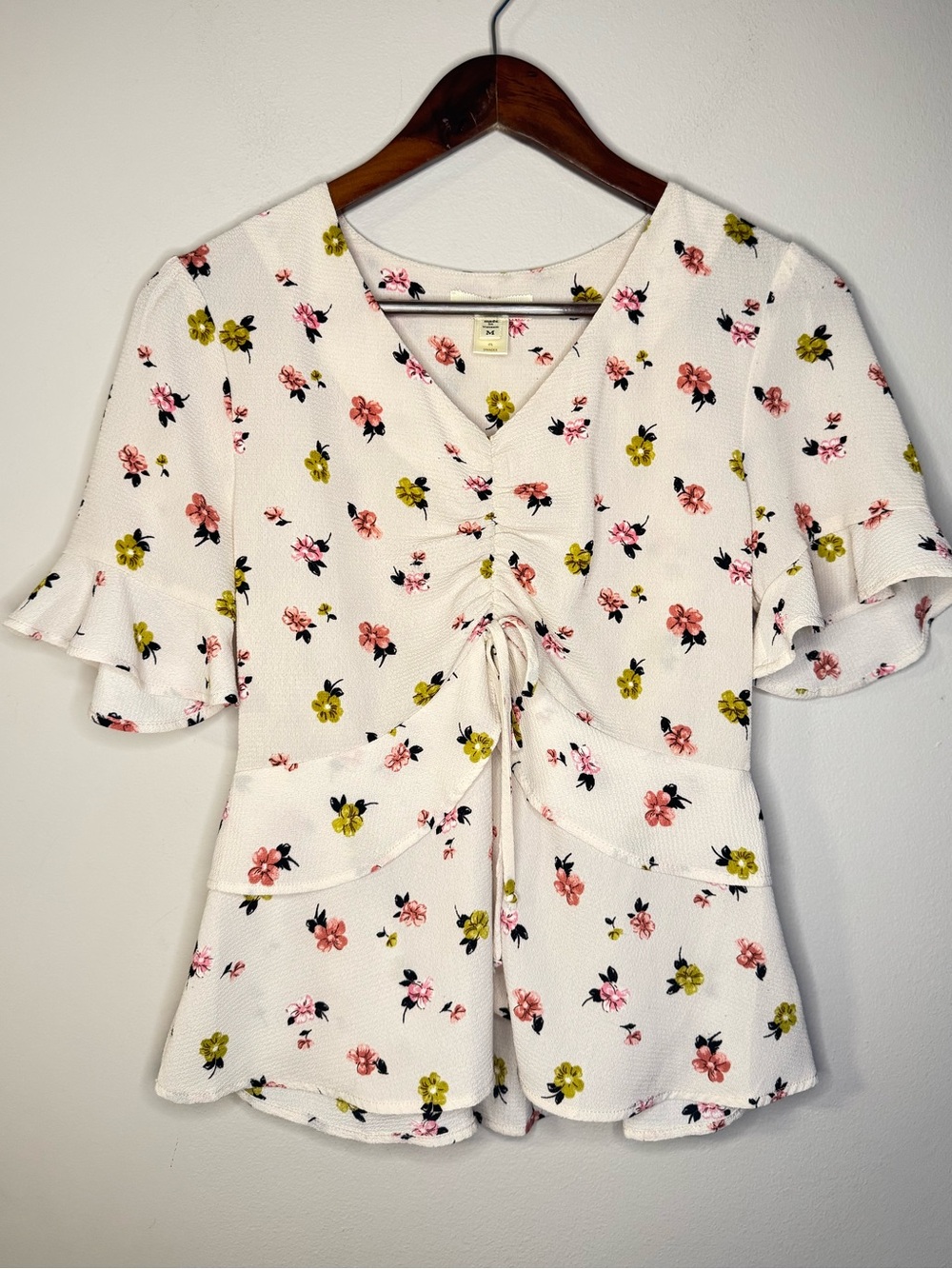 Romantic Feminine Coquette Soft Girl Short Sleeve Blouse Size Medium Like New!
